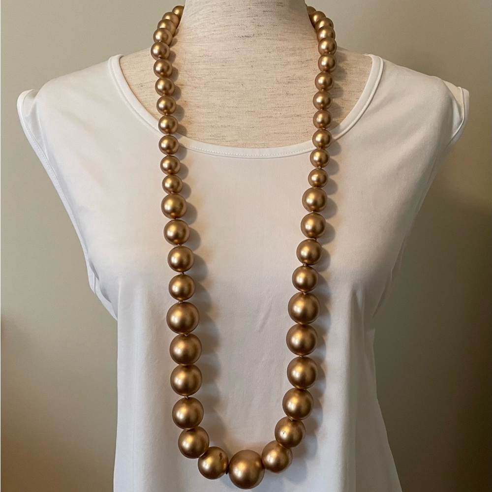 Carolee gold pearl costume jewelry necklace 36”